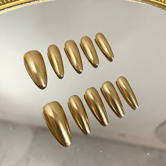 MoonMoon Press-On Nail 006