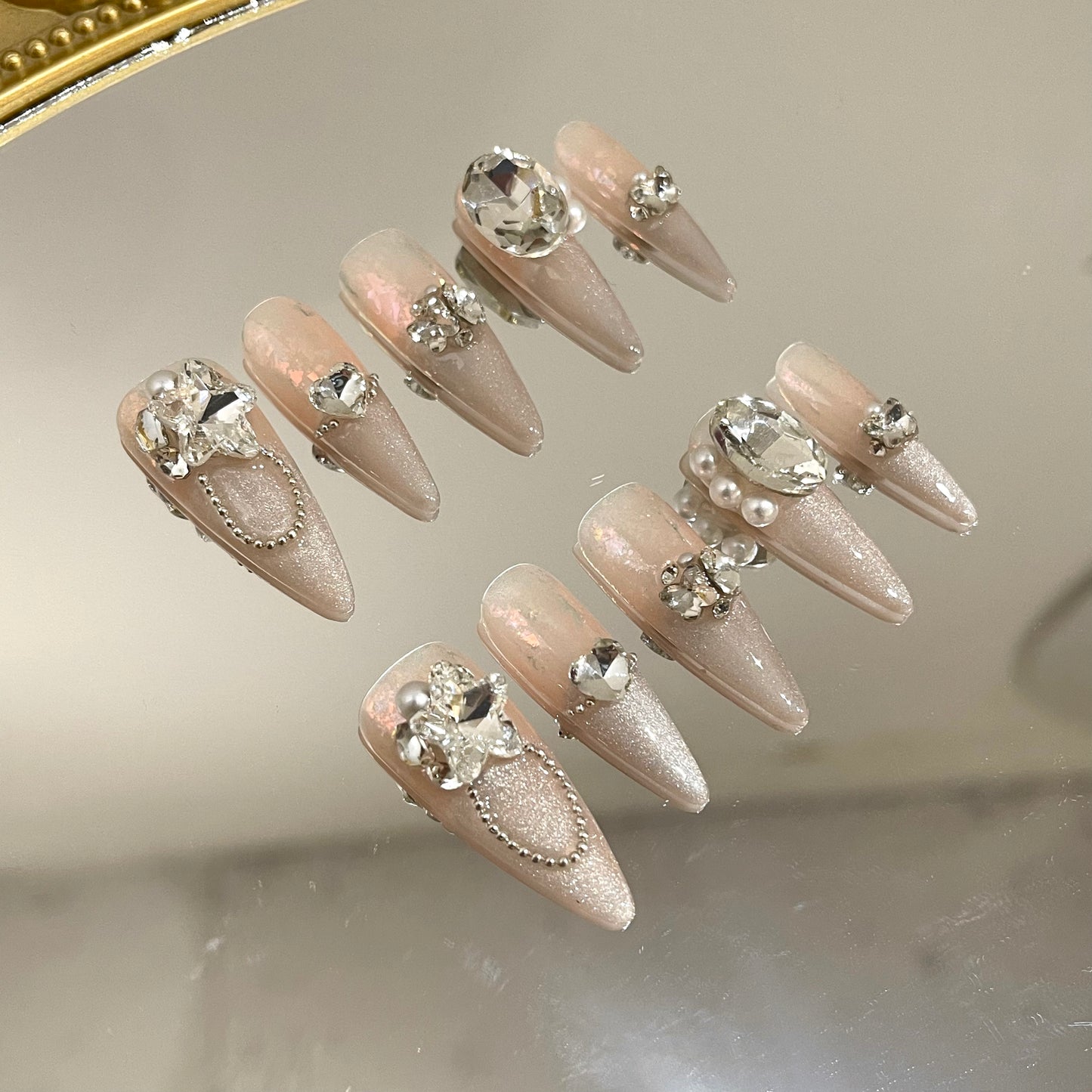 MoonMoon Press-On Nail 015